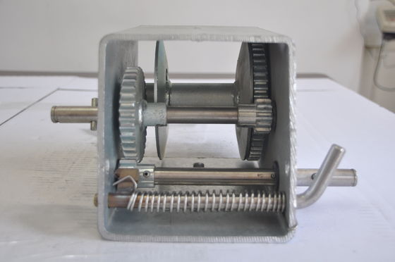 Hand Winches 1000lbs To 5000lbs Trailer Accessories Custom Made